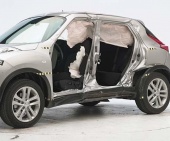 2013 Nissan Juke IIHS Side Impact Crash Test Picture